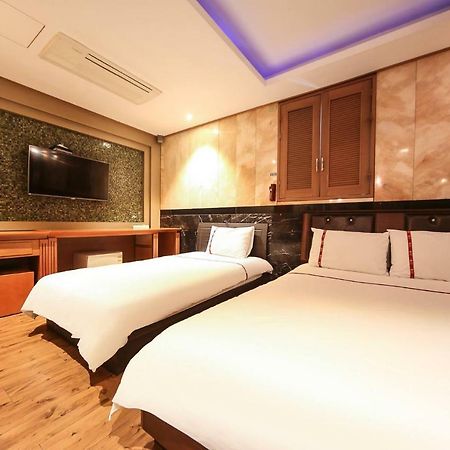 Signature Hotel Seoul Exterior foto