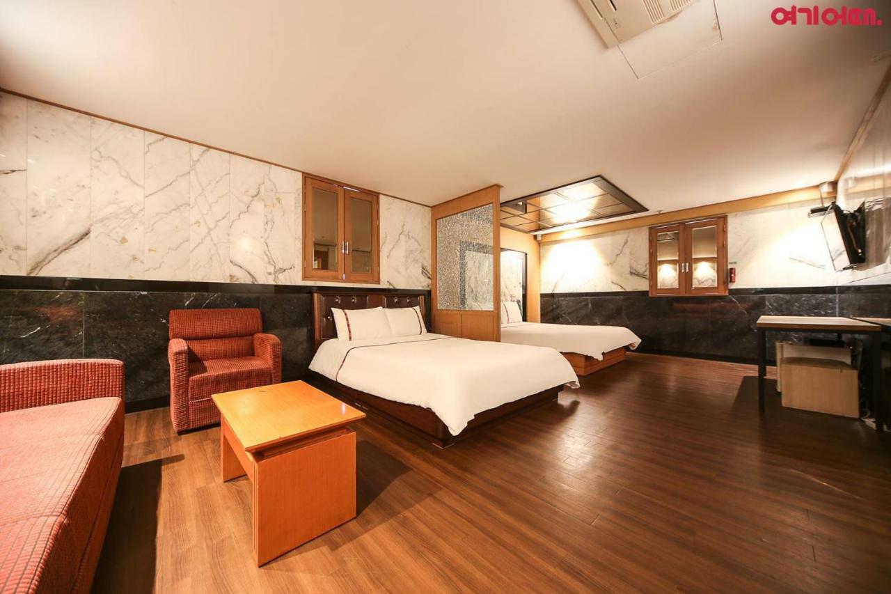 Signature Hotel Seoul Exterior foto